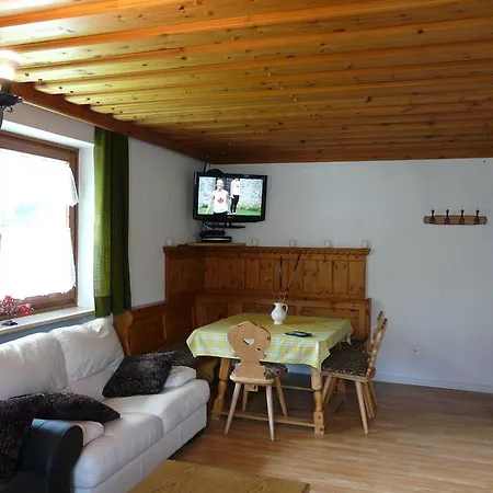 Die Alpenrose Daire *