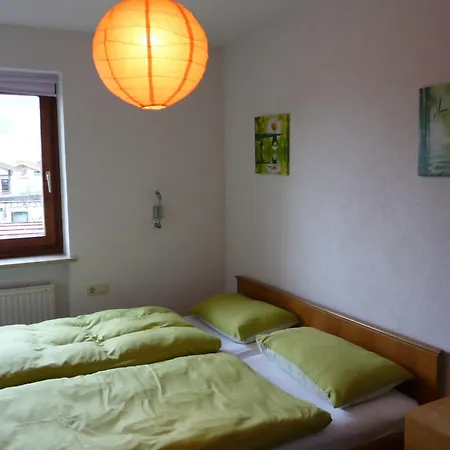 Die Alpenrose Daire